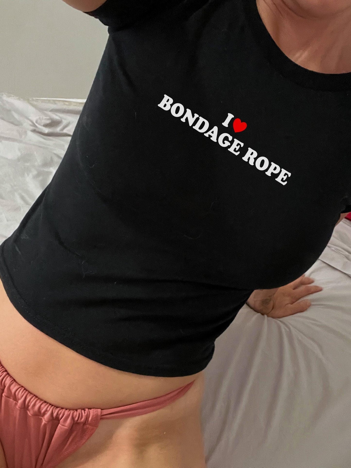 I Love Bondage Rope Y2K Crop Top T-Shirt BDSM Rope Play Kink Restraints Hotwife Submission Bold Sexy Shirt Gift Idea for Her