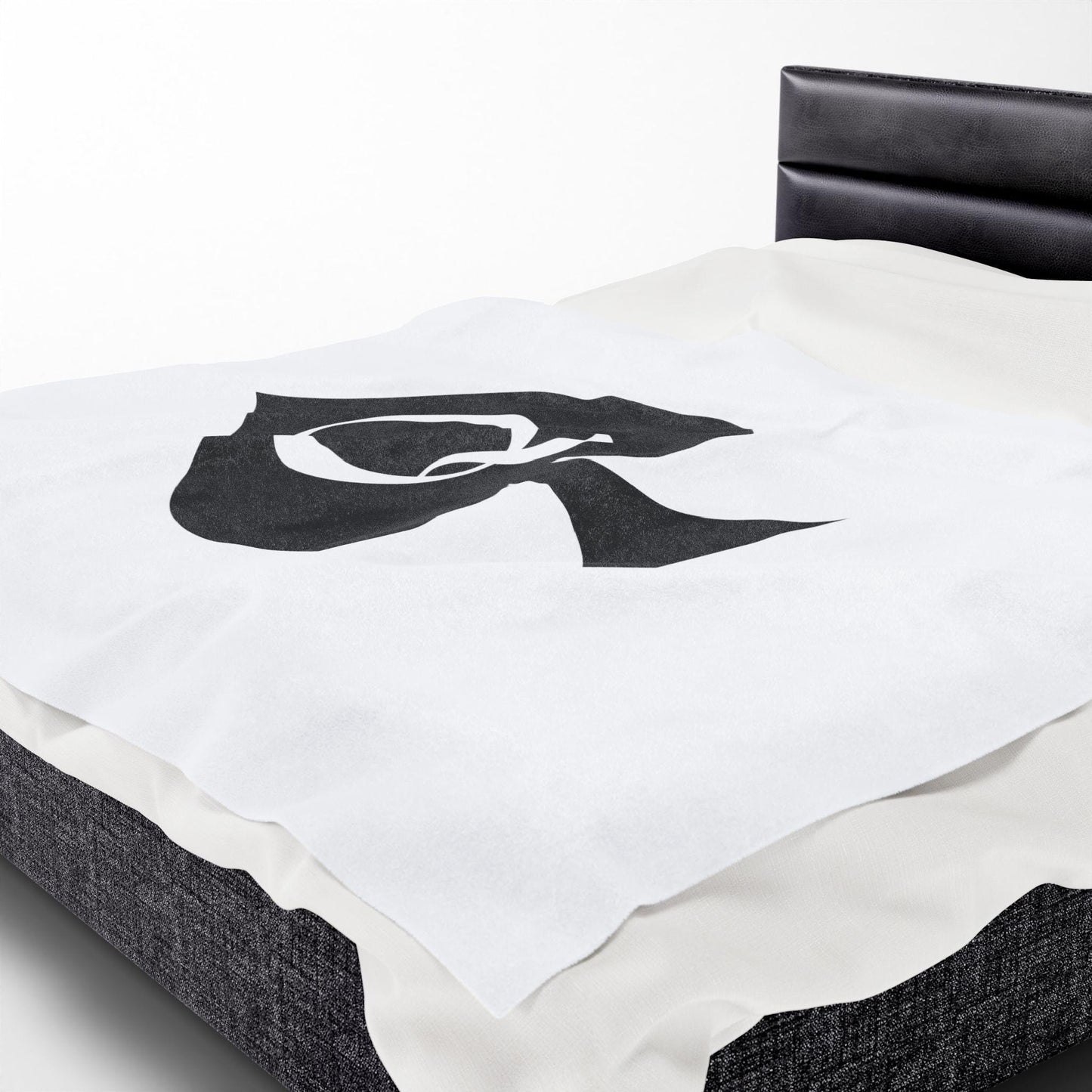 Queen of Spades Velveteen Plush Blanket QOS Hotwife Lifestyle Throw Cuck Bull Bedroom Couch Gift Soft Cozy Sexy Swinger Decor One Sided